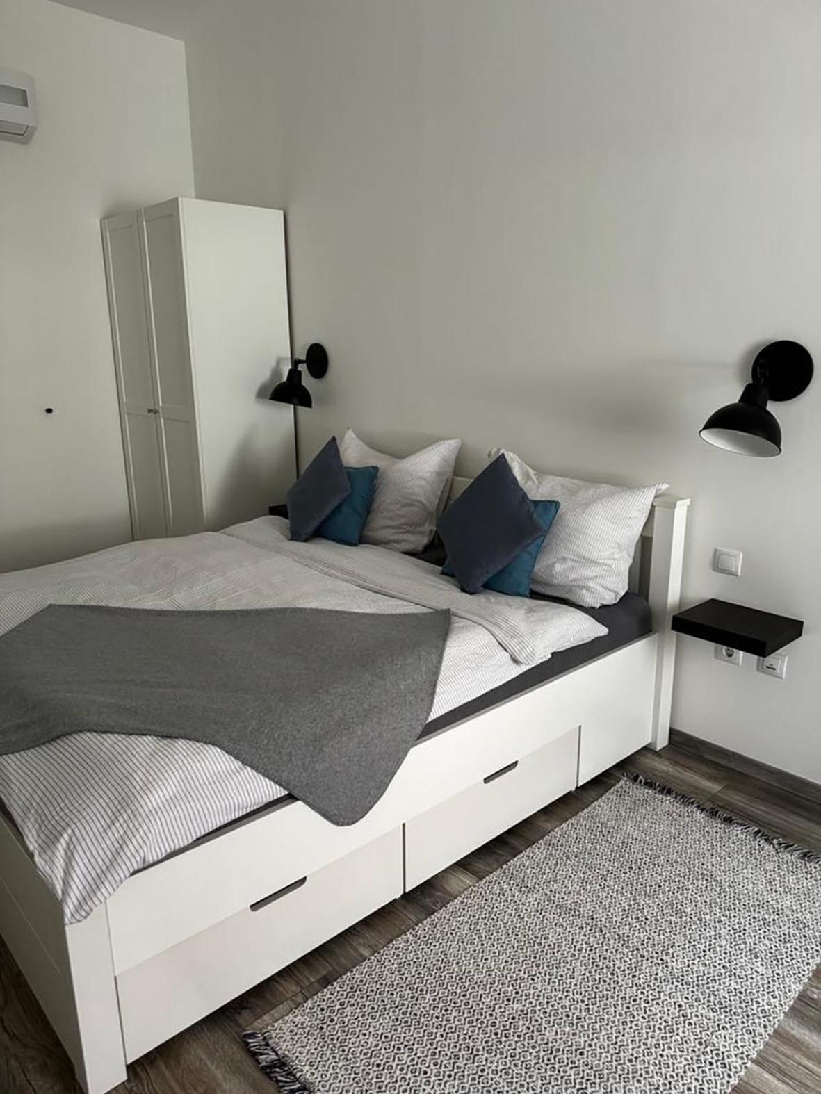 Hosoek Tornya Apartman Кесег Екстер'єр фото
